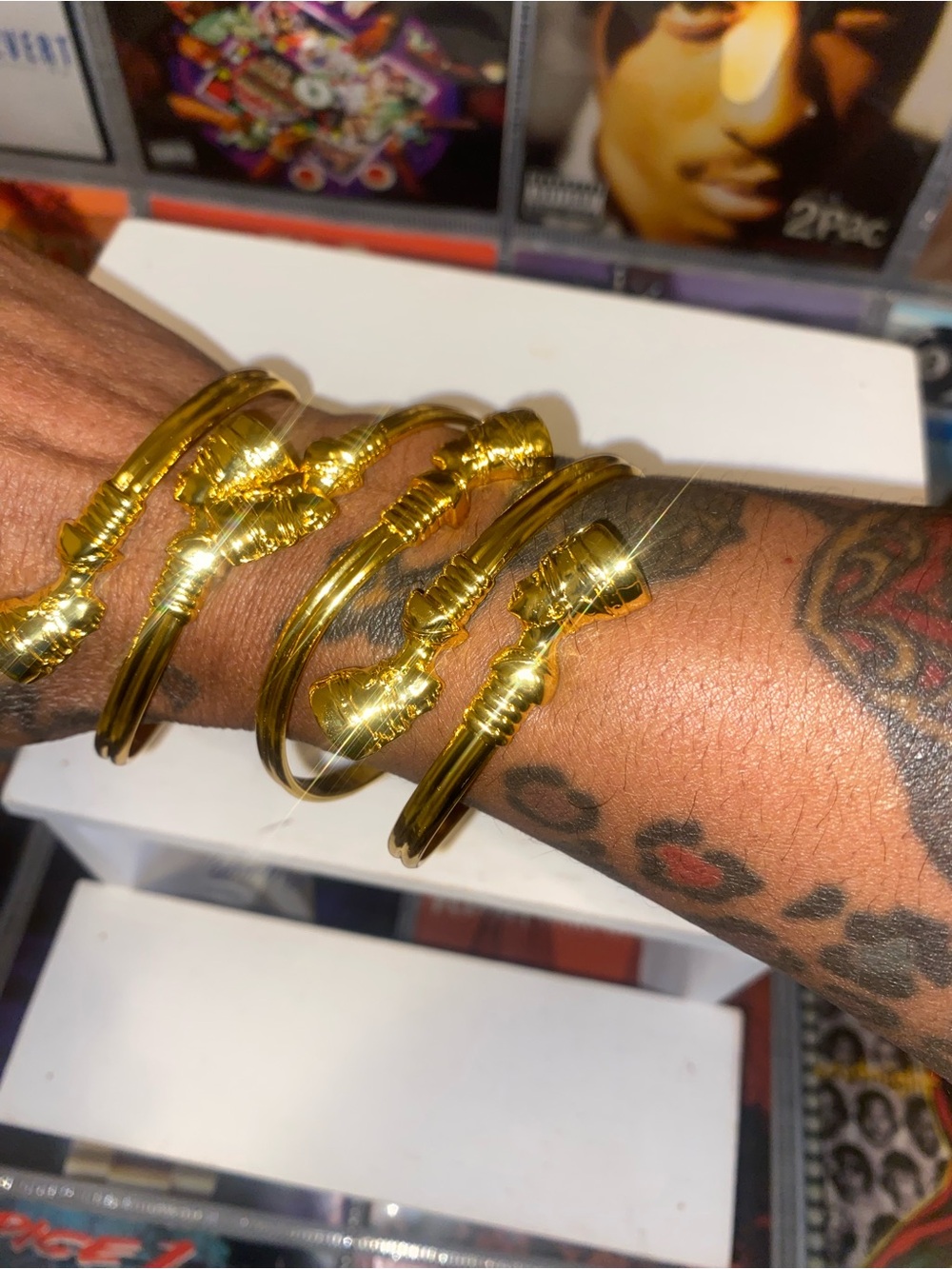 Queen Bracelet - Picture 3 of 3